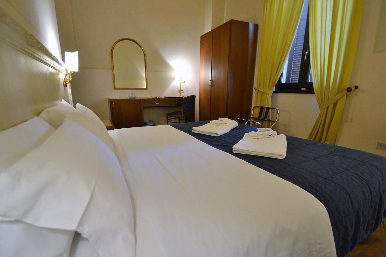 Hotel Posta Cecina (Livorno)