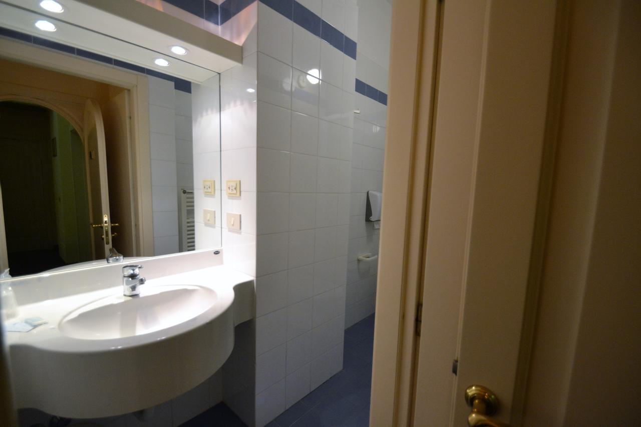Posta Hotel 3*