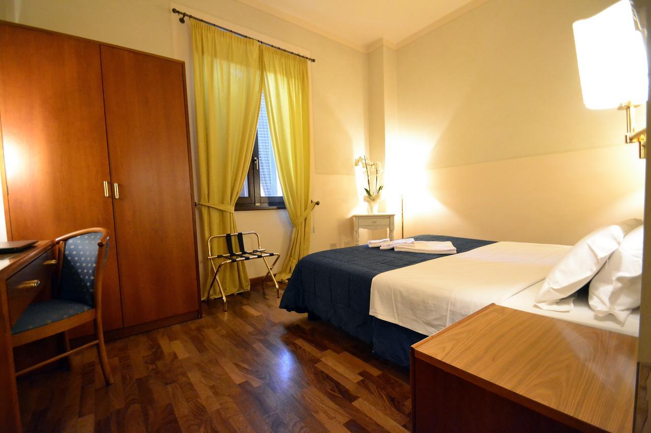Posta Cecina (Livorno)