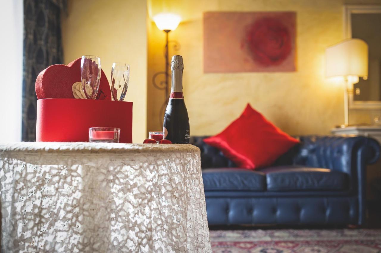 Hotel Posta Cecina (Livorno)